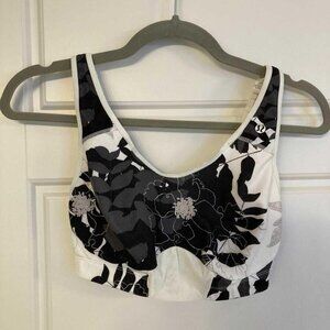 EUC Lululemon floral print black/white/grey adjustable sports bra 32DD